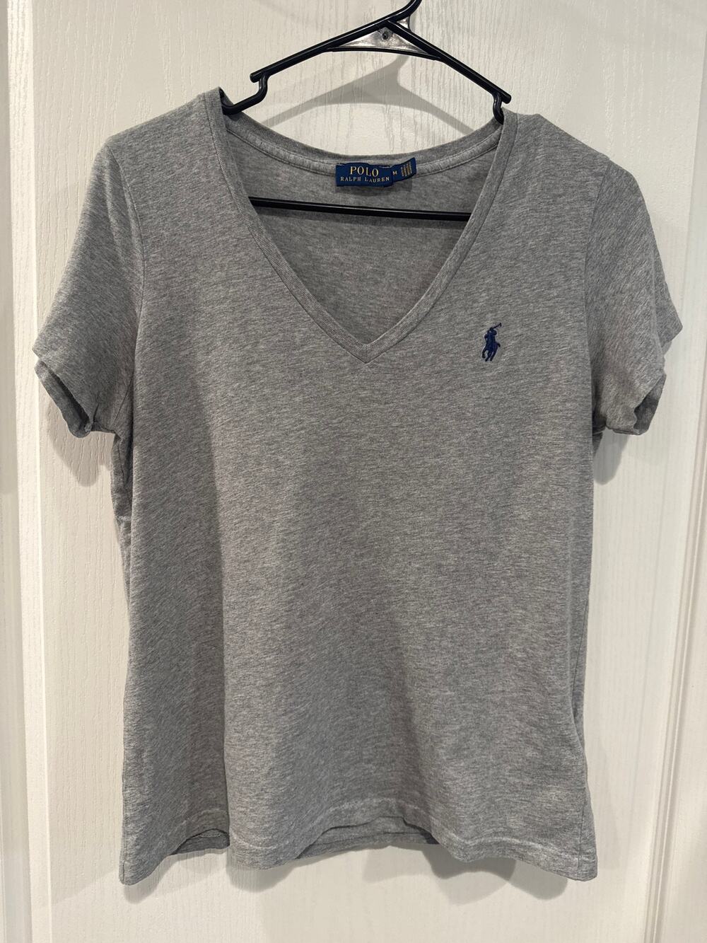 Polo Ralph Lauren Women's Medium Gray V Neck T-Shirt Navy Pony Logo